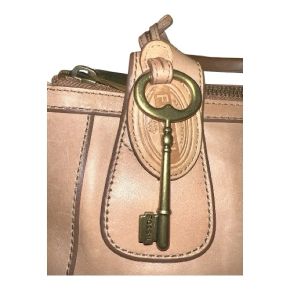 FOSSIL Vintage Reissue Carmel Tan Shoulder Tote Purse Bag